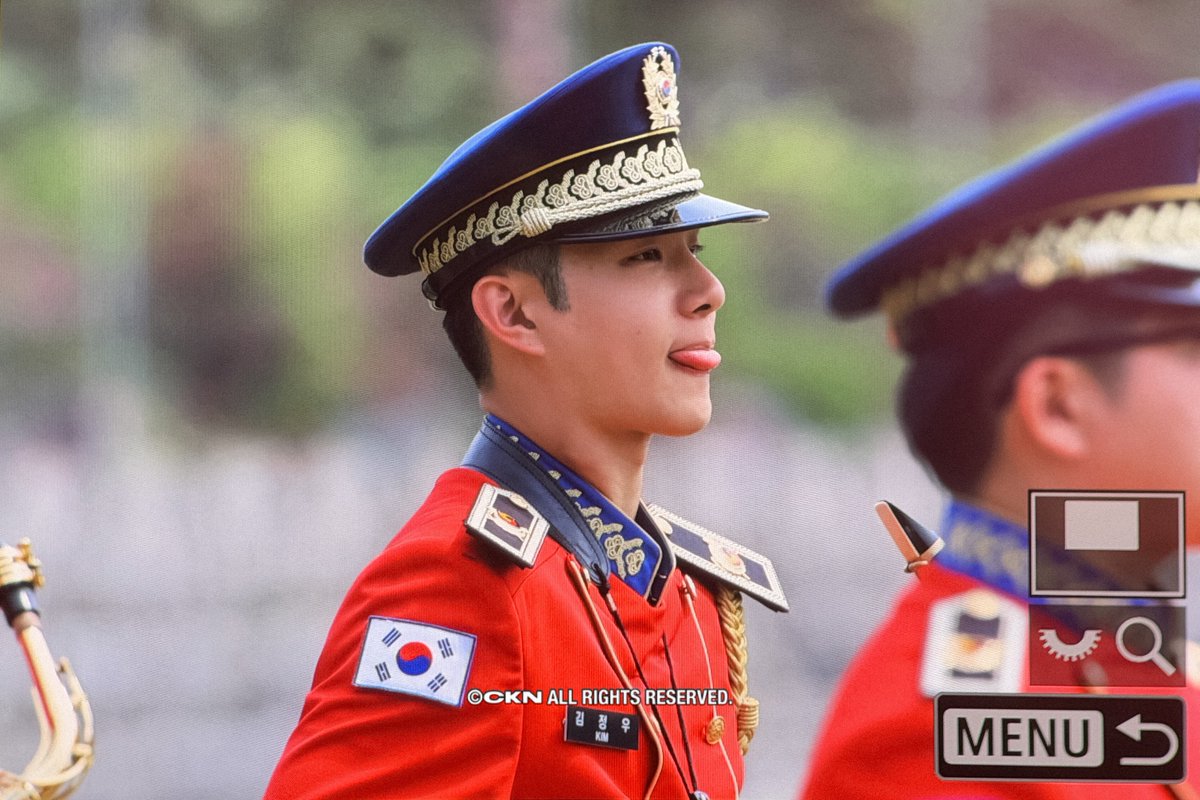 coolkidnight tweet media