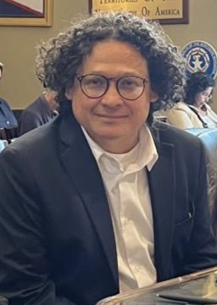 RoxyElizabeth! tweet media