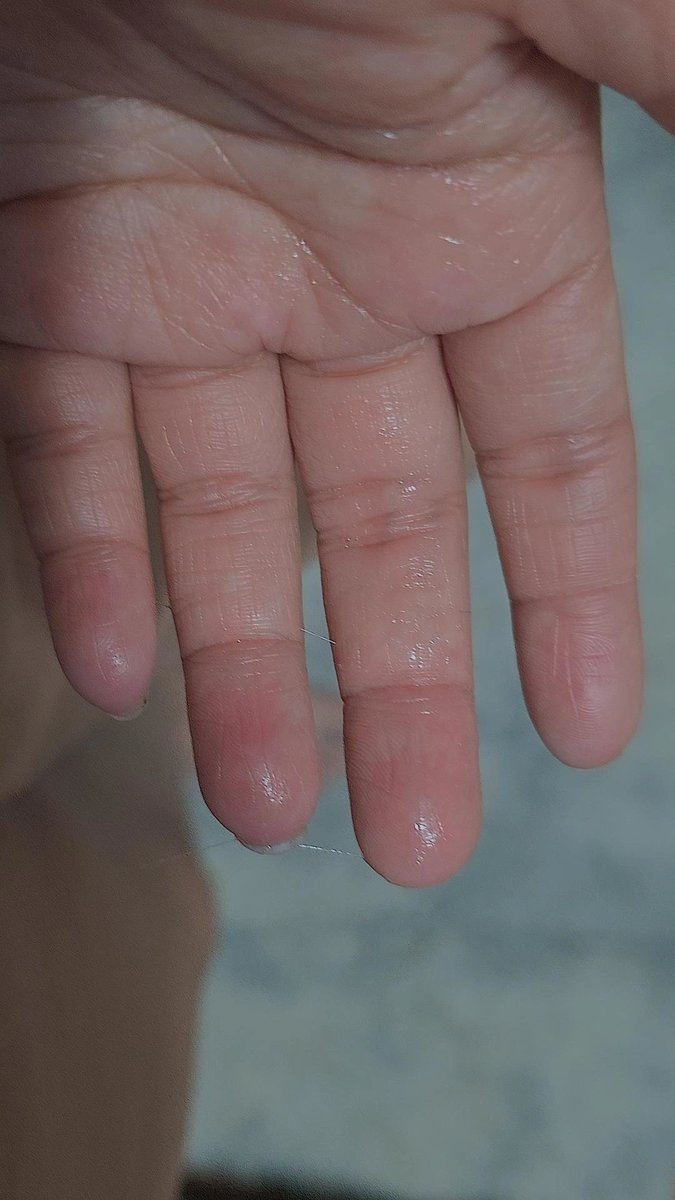 C.sky☁️ tweet media