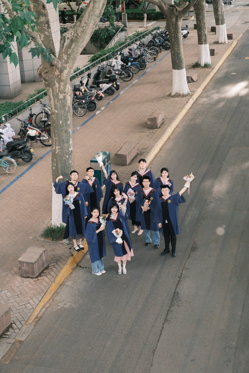 tahir_siddique's tweet image. " Graduation Day: From late-night cram sessions to this moment—we did it, Class of [Year]!  Grateful for every laugh, every lesson, every friend who turned this into home. Onward to new adventures!  #Graduation #ClassOf[Year] #ForeverGrateful"