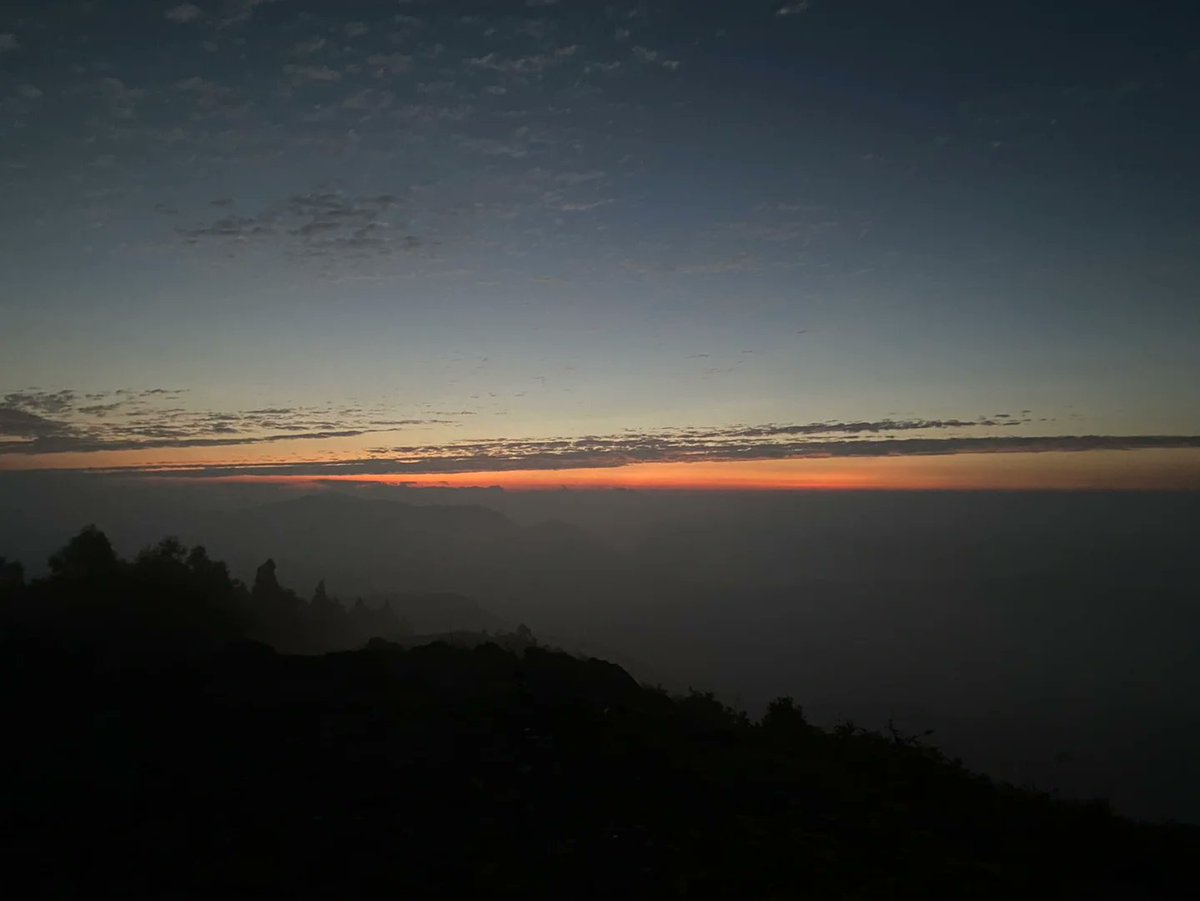 wnuk08's tweet image. "Took a leap, crushed the fear—yesterday’s 'impossible' is today’s 'I did it.' What’s YOUR small win that felt huge  #ChallengeAccepted #GrowthMindset"