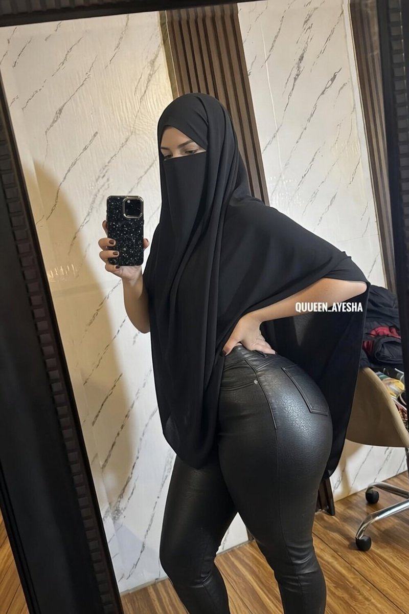 Ayesha Khan tweet media