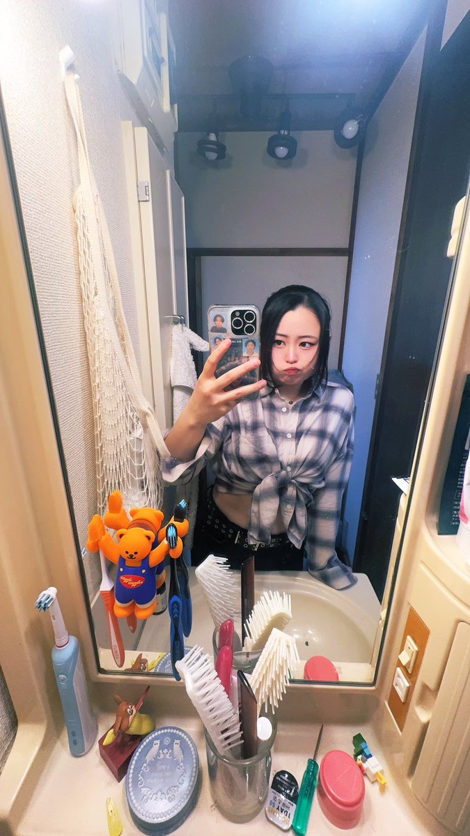 Ne_KA00's tweet photo. 海外ガールになりたい今日この頃

#裏アカ #ぽっちゃり女子 #自撮り界隈 #雰囲気 #雰囲気推してください #雰囲気すきな人いいね #推して #ファン募集 https://t.co/Oo4At2SRMG