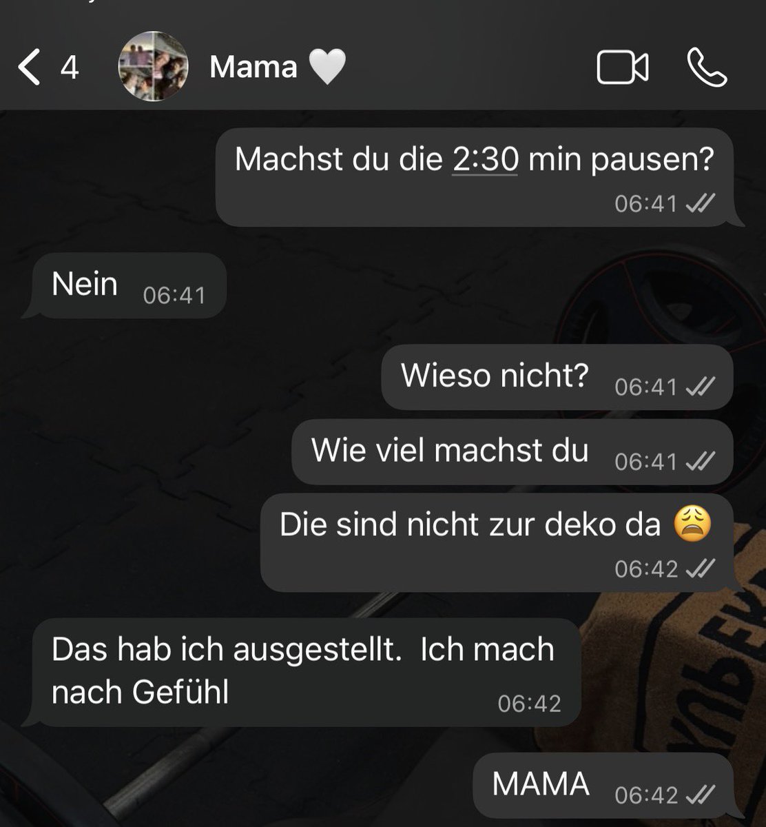 𝘓𝘢𝘶𝘳𝘢 tweet media