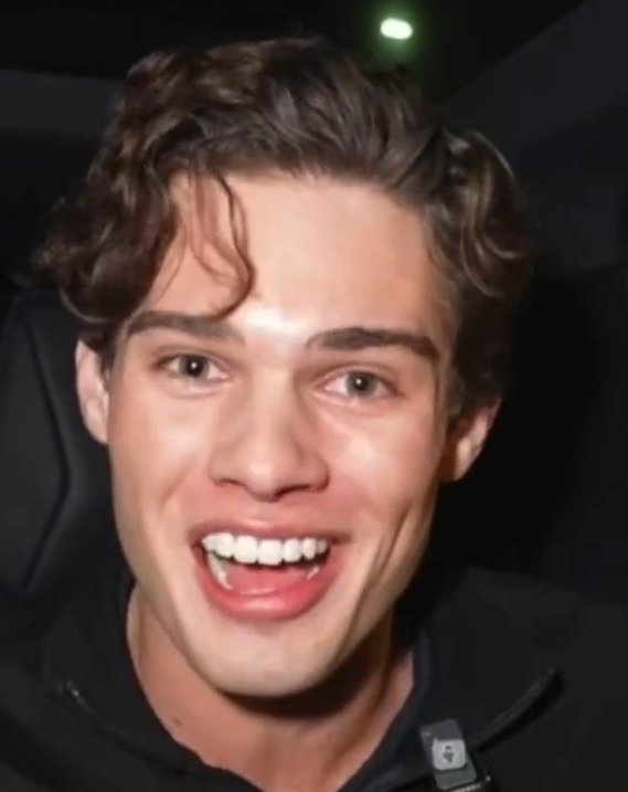 Sunni_Daze ☀️ tweet media