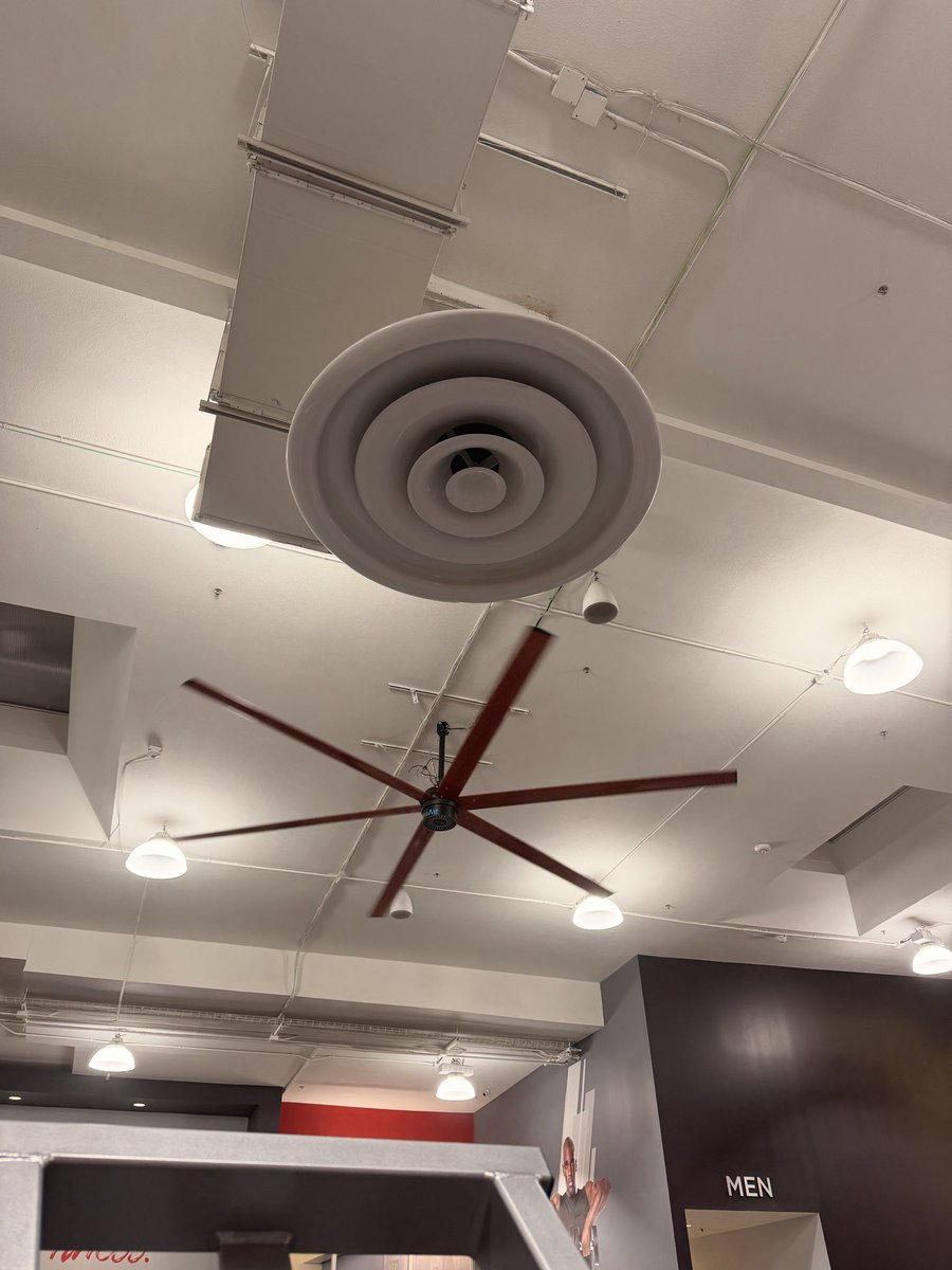 CplFrankHeffley's tweet image. I mean sure why not stick a C-130 propellor on the ceiling #BigFan