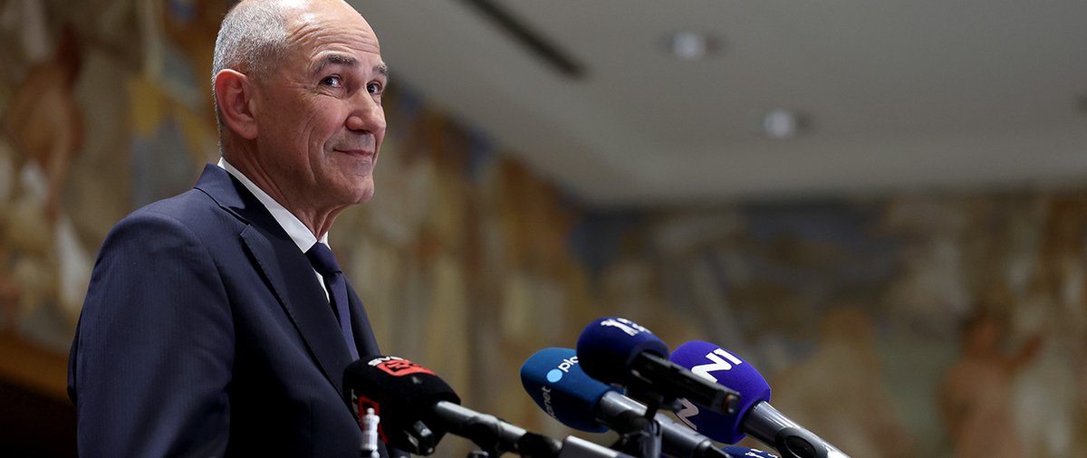 BojanPozar's tweet image. ➡️➡️ Hkrati je slišati, da naj bi @strankaSDS in @NovaSlovenija, morda pa tudi @AnzeLog @DemokratiSLO, vložili zahtevo za še eno posebno parlamentarno preiskovalno komisijo (poleg tistih dveh, ki bodo preiskovale državno energetiko in financiranje NVO-jev), katere delokrog naj bi