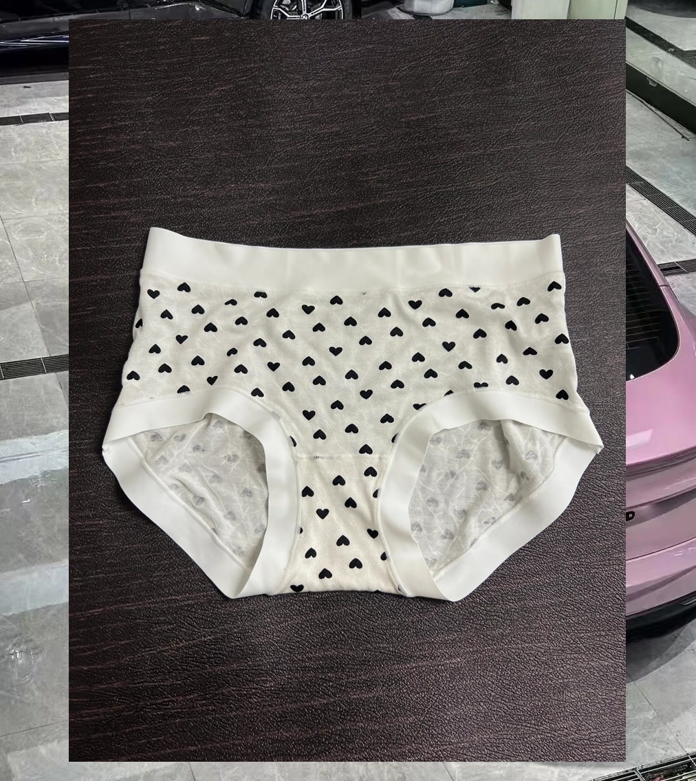 Angel Martin tweet media