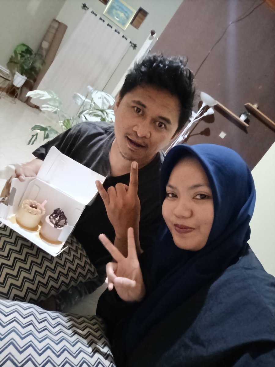 tngso16's tweet photo. terimakasih syg❤️
makin tua makin jadi.. https://t.co/hL3bF8jyiL