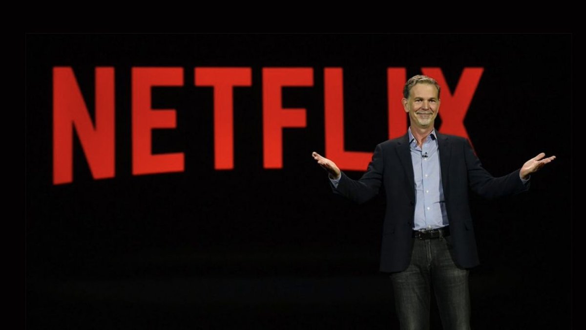 #Netflix kurucu ortağı Reed Hastings, 29 yıllık sürecin ardından haziranda yönetim kuruluna veda ediyor. Alınan bu ani ayrılık kararı sonrası hisseler düştü.
n24.com.tr/netflix-kurucu…