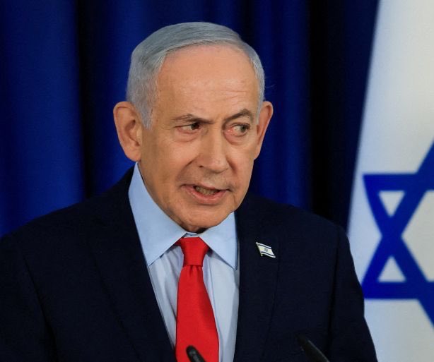 Thuso1Africa's tweet photo. Netanyahu, found guilty of genocide &amp; issued an arrest warrant by a court of law. Supported by white South Africans 

Malema, discharged a firearm in public, a man who never killed anyone. Hated by white South Africans

Today is Malema, tomorrow is you for daring to speak up 🫵 https://t.co/UKWHSLXgUn