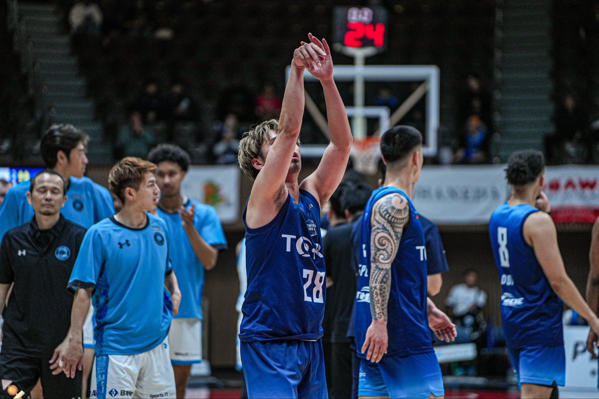 △○□ tweet media