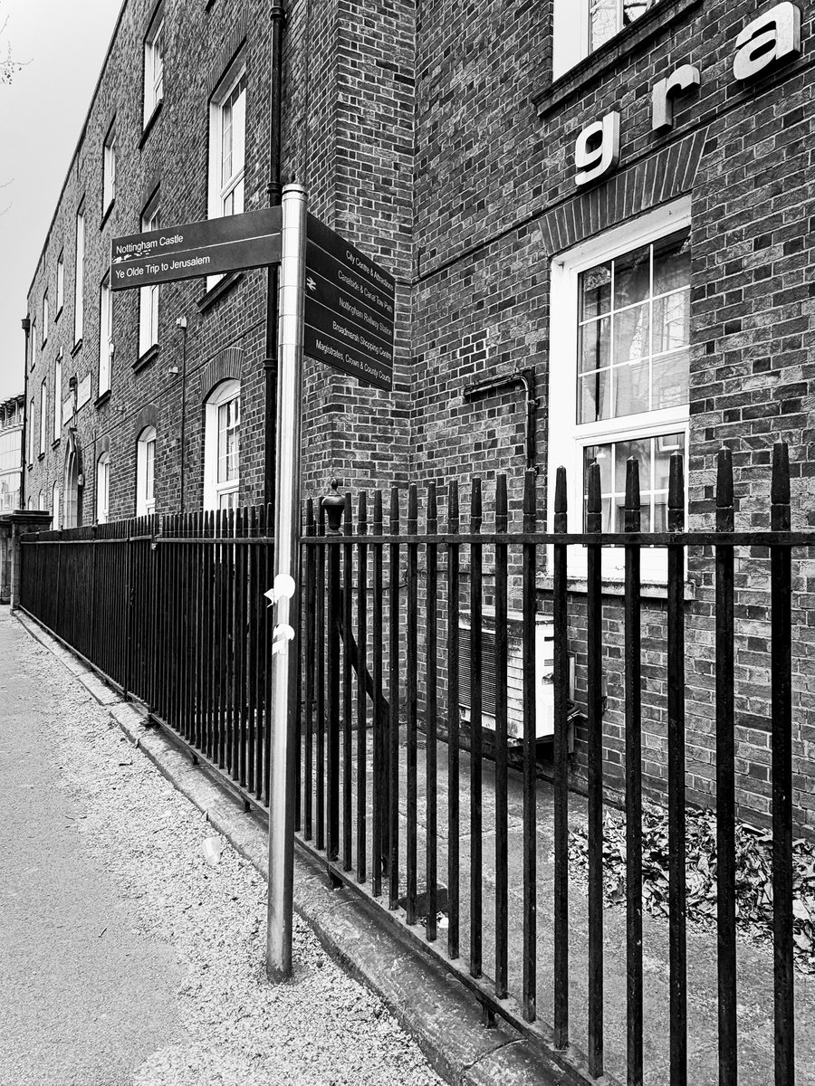 DoctorGOE's tweet photo. #fingerpostfriday in #Nottingham #fingerpost #monochrome #Hypocam https://t.co/yBVLko93oP