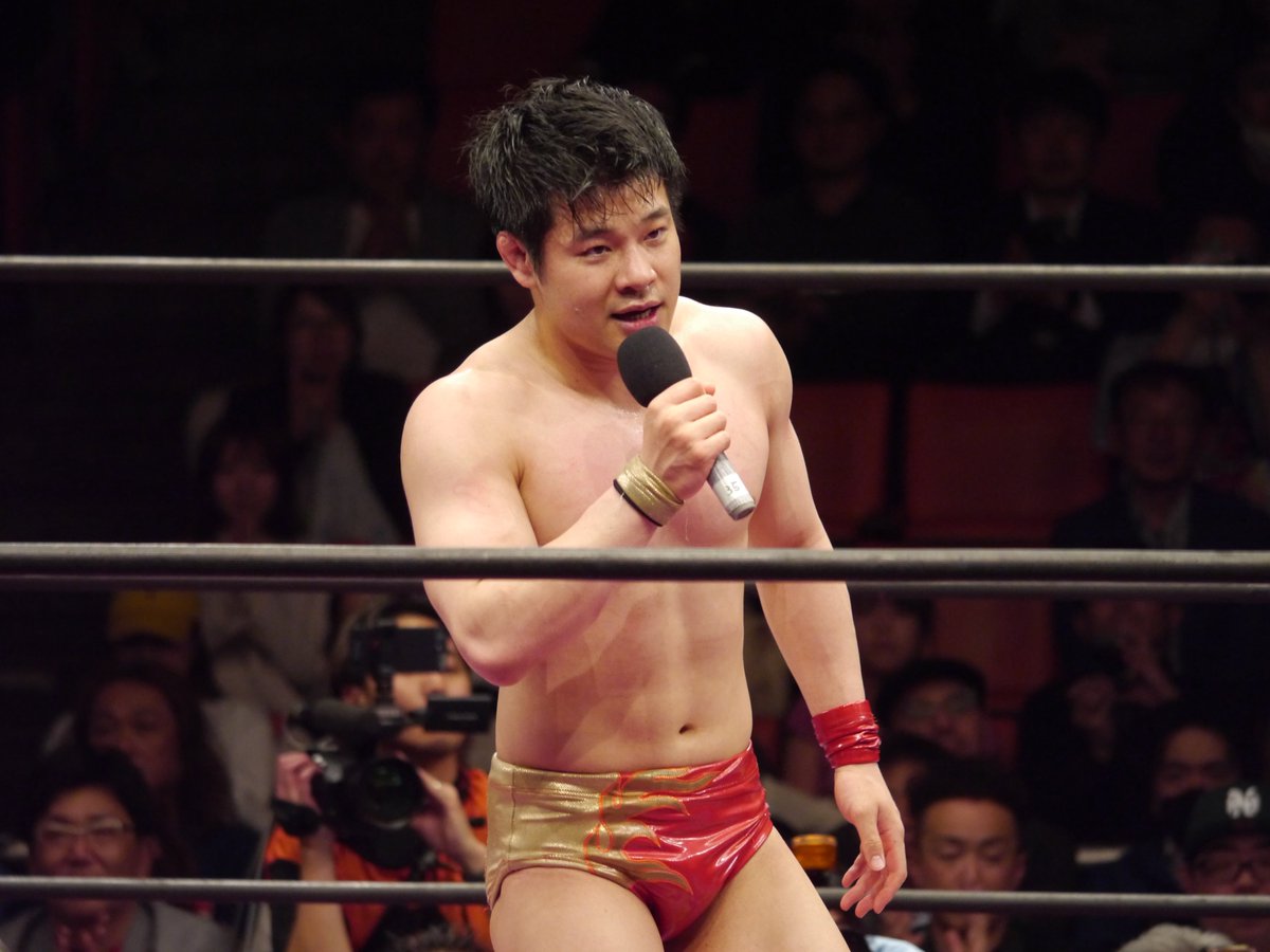 ata_rashiku's tweet photo. 『Fortune Dream1』で観客だった小山田選手が小橋に憧れてメインのリングに立っている…大きな選手に怯まずに立ち向かう懸命な姿に心打たれました。
 #fd11 #小橋建太 #小田嶋大樹 https://t.co/0VjZUngcgD
