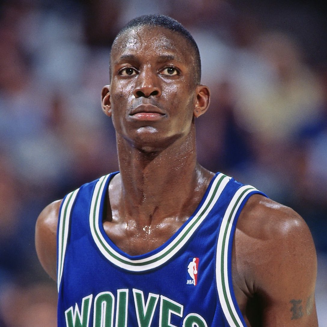 PolymarketHoops's tweet photo. Insane but true: Kevin Garnett is the ONLY player in NBA history to face both the 72-10 Bulls and 73-9 Warriors 🤯 https://t.co/mGajgzv3af
