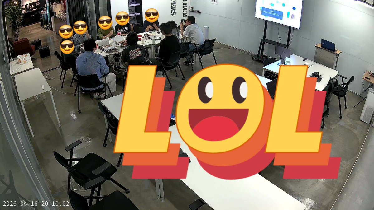 TuringAppleDev's tweet photo. 제2회 튜링의사과 AI 자유토론 네트워킹 모임 후기🍏

어제 진행된 제2회 AI 자유토론 네트워킹 모임은 튜사팀을 포함해 총 11분이 참석해주셨고, 치킨과 피자를 곁들인 편안한 분위기 속에서 자유롭고 밀도 있는 대화를 나눌 수 있었습니다.😀

글 아래 계속 ▼ https://t.co/wonWLD5PCl