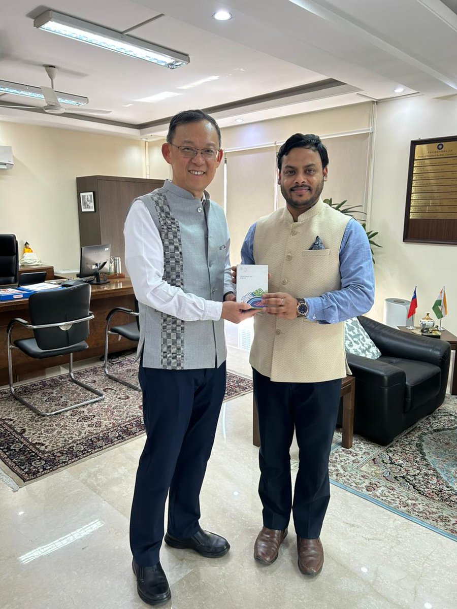 Taiwan in India tweet media