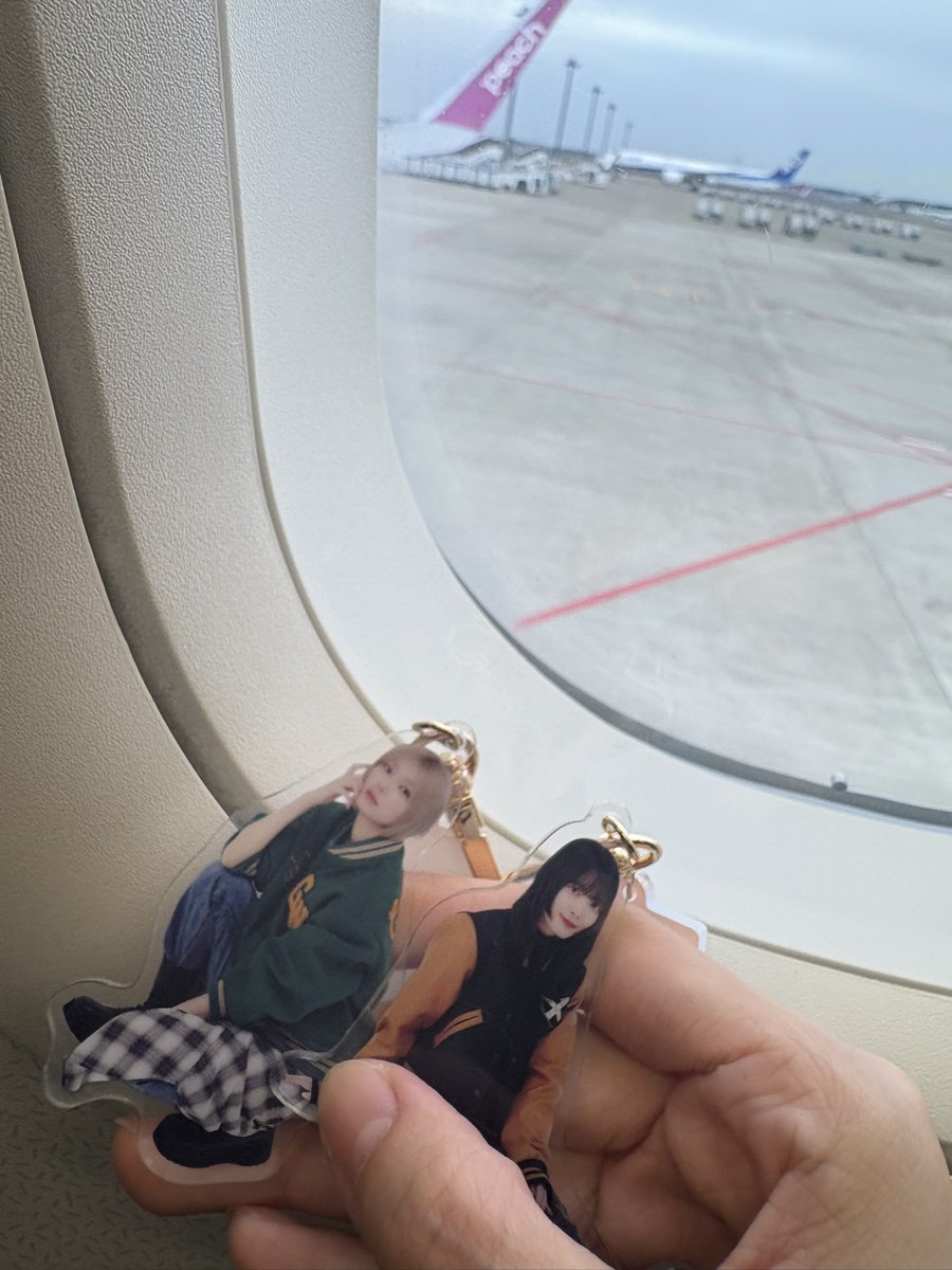 fishchan0215's tweet photo. 東京から帰る後つっとジタバタしていて、いまさらなんですけど
アニラ本当に最高でした
今回は彼女と連番
幸せの数日(*´꒳`*)
六周年まだ会えますように https://t.co/zuwggVvcM9