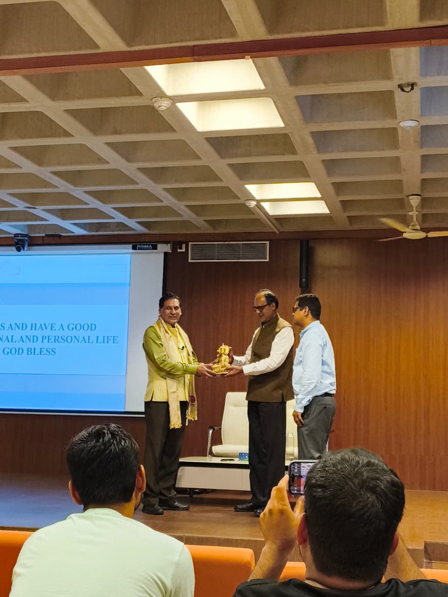 Nalanda University tweet media