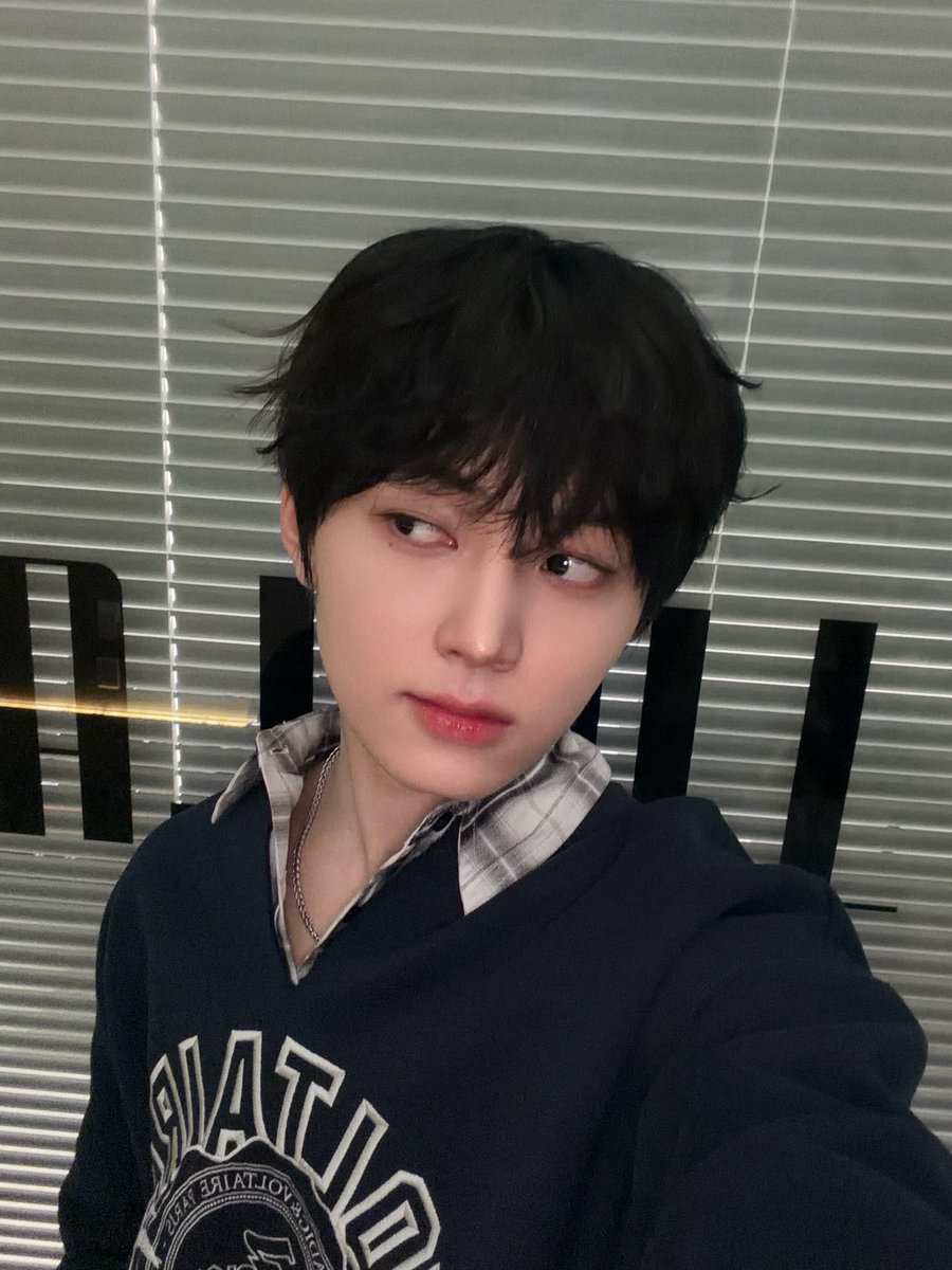 nouera_official's tweet photo. 💭_

[#린] Woooooow🥸

#NouerA #누에라 #ヌエラ
#LIN https://t.co/0BA2n6Pk0N