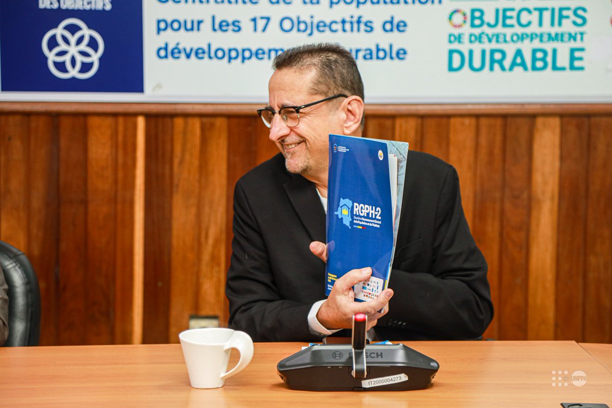 UNFPARDC's tweet photo. James Swan, nouveau Chef de @MONUSCO,a reçu un accueil chaleureux aujourd'hui au siège de #UNFPARDC à l'occasion de sa prise de contact avec l'équipe de pays des Nations Unies (#UNCT). https://t.co/R0JVIhpbrL