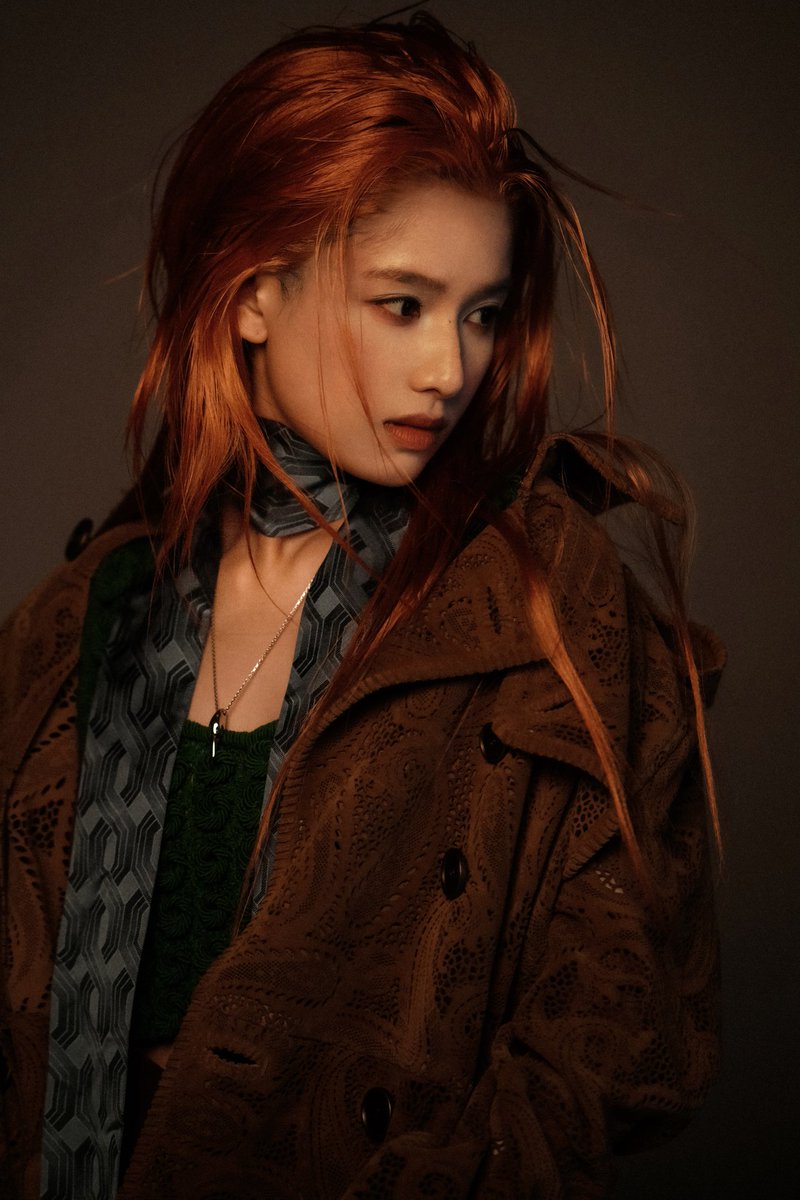 Studio​ Update​ 260417 (3/3)

จางจิ้งอี๋ X นิตยสาร T  ฉบับภาษาจีน เล่มเดือนเมษายน 2026

"มาบันทึกช่วงเวลานี้ด้วยความรู้สึกที่เต็มเปี่ยมกันเถอะ"

#จางจิ้งอี๋​ #Zhangjingyi #张婧仪