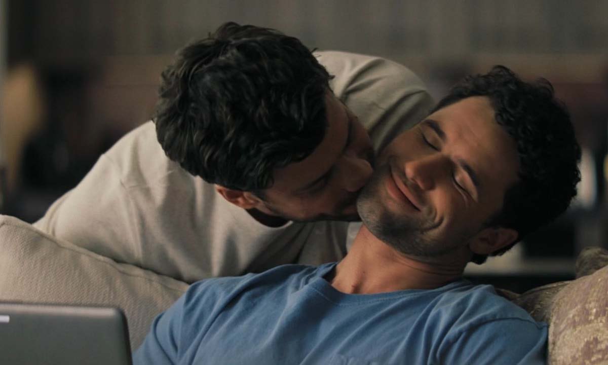 fortekinard's tweet image. I met two on my computer screen 🌞 

#skip #heatedrivalry