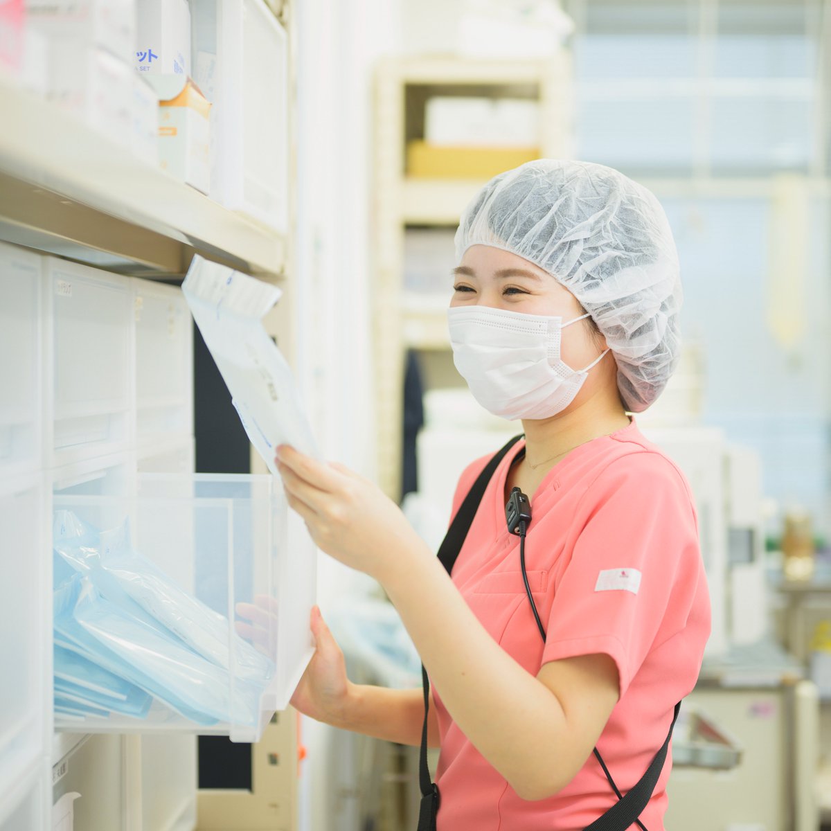 SBC_shinsotsu's tweet image. －世界一『お客様』の多い医療グループになる－

2050年の目標達成へ向け、美容医療の枠を超えて挑戦し続けてきた壮大な軌跡を「ビジョン・ヒストリー」ページでご覧ください👀✨

▼詳細はこちら
sbc-recruit.com/lp_2027fresh_n…
#SBC #27卒　＃28卒　＃新卒採用　＃就活