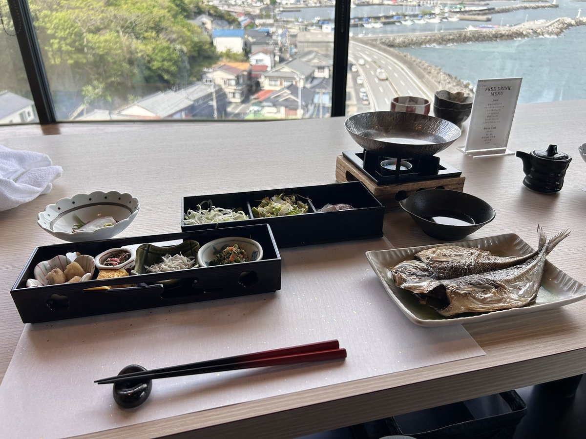 Roi@Youtube tweet media