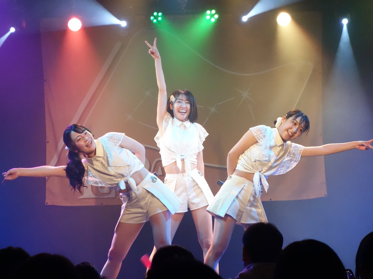 LYRA_official's tweet photo. 🌸LYRA LIVE Vol.85🌸
4月19日(日)⏰14:00 START
会場:ベイサイドライブホール
お得な前売り予約は、明日まで!
🎟️https://t.co/GWVDVInwJ7
みなさまと過ごす���切な時間😌
精一杯のパフォーマンスをお届けします🫶🫶🫶
#LYRAss #リラ #定期公演 #福岡 #performanceunit
#優香 #真緒 #暁来浬 https://t.co/EONVLsAF5m