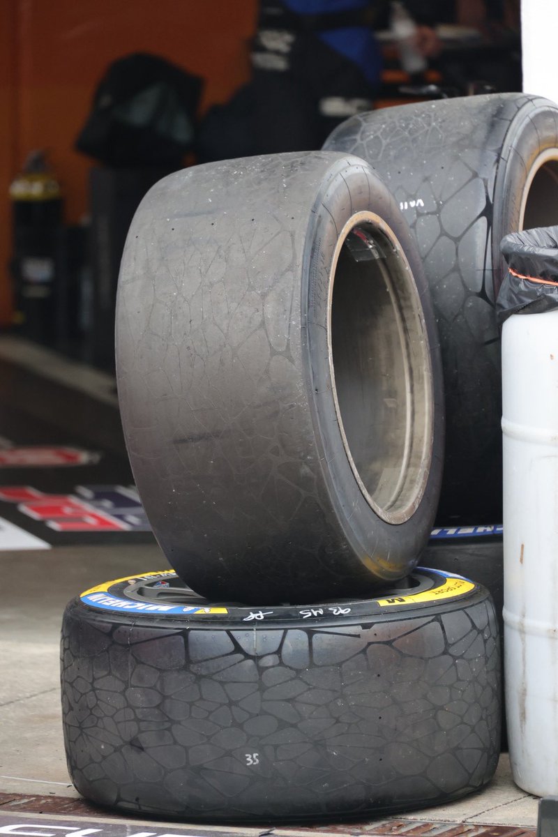 SAYA/lucy tweet media