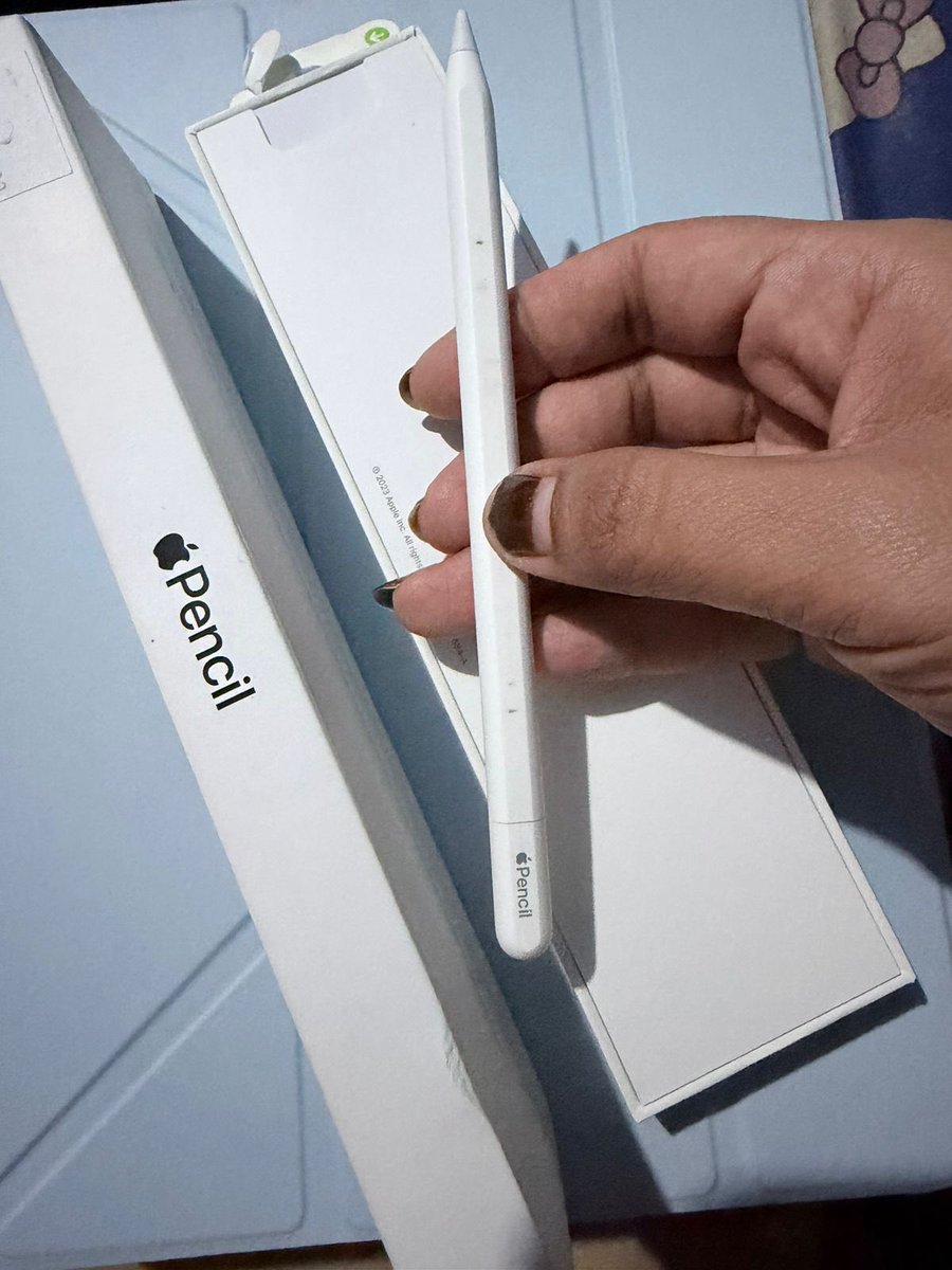 Preloved Account! tweet media