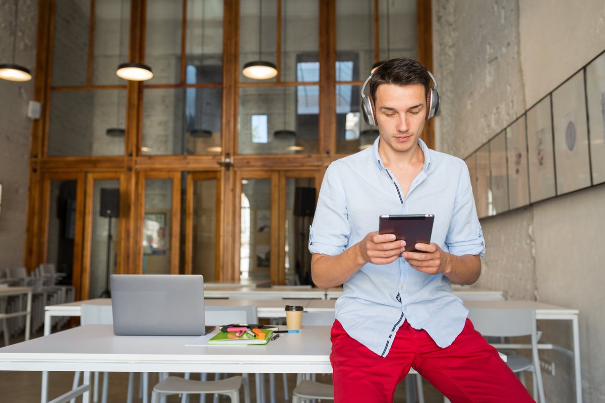 adroitte tweet media