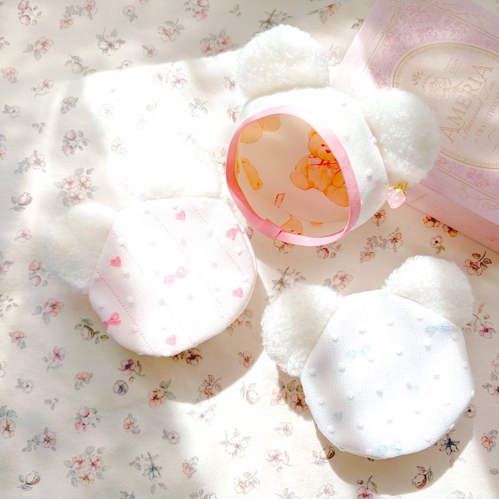 moco 🐾 tweet media