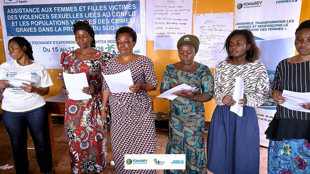 AIBEF_ASBL's tweet image. Au #SudKivu, les survivantes des #VBG transforment leurs cicatrices en force collective avec le partage d'expériences. Malgré les défis, ces femmes s'engagent fermement à renforcer leur participation aux #AVEC et  #AGR et de devenir des actrices majeures du développement local.