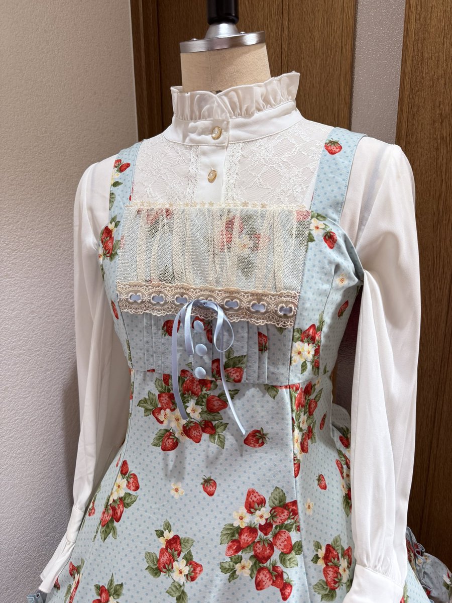 Je;embellir tweet media