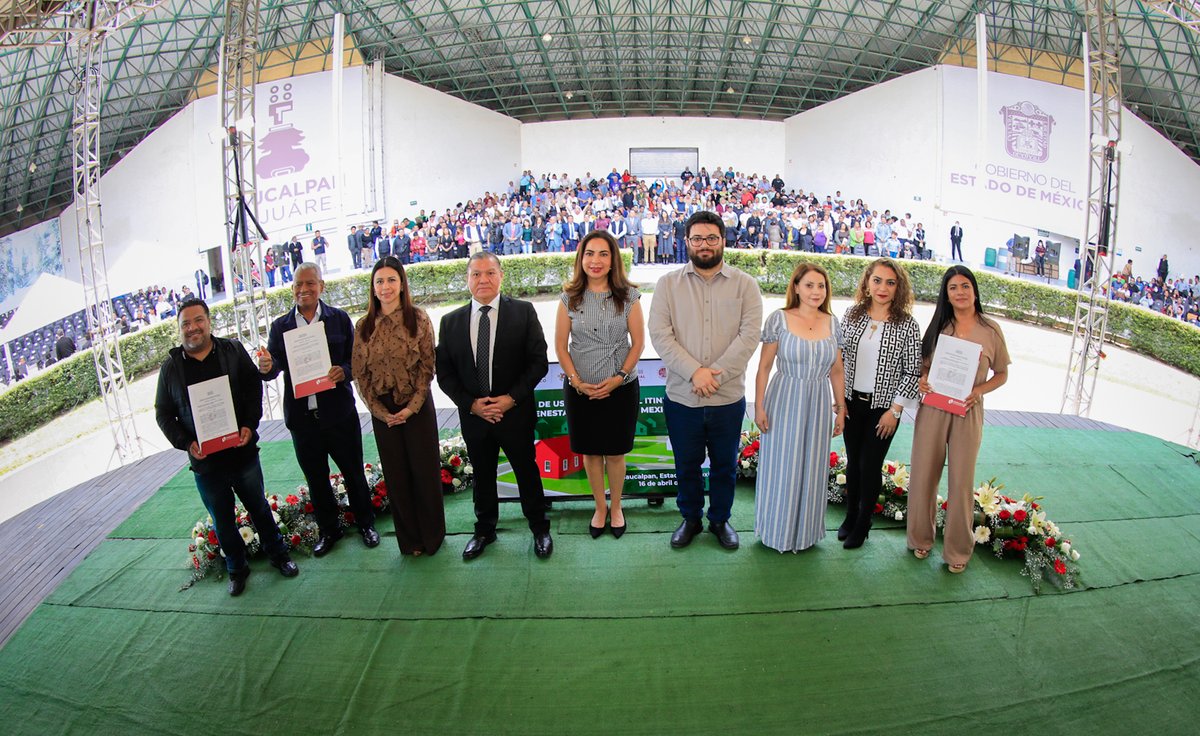 GobNau's tweet image. Ciudad #Naucalpan, encabezado por el Presidente Municipal, Isaac Montoya, fue sede de la Jornada de Usucapión Social Itinerante para el Bienestar de las y los Mexiquenses.✨🏡📜
#AquiGobiernaLaEsperanza #EdoMex #Bienestar #JusticiaSocial