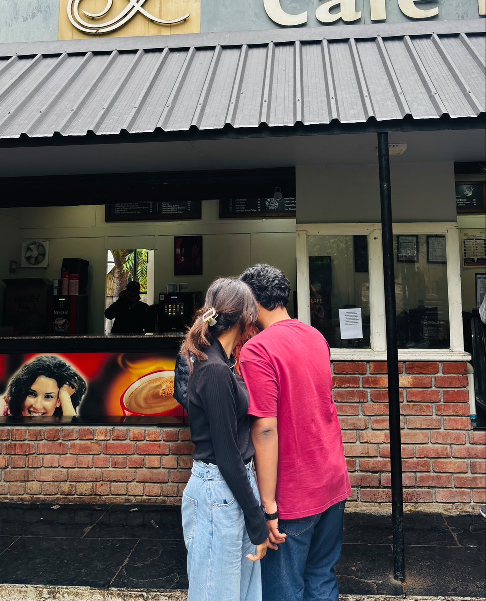 ShaRPeyE tweet media