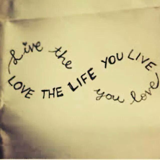 __MohMohi's tweet image. Everyday you do that you make our god happy. Morning buds. #quotes #life