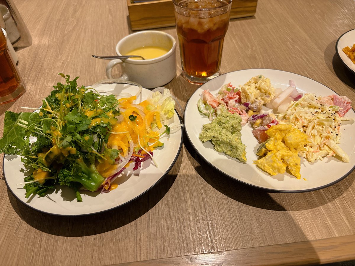 ヒロキ tweet media