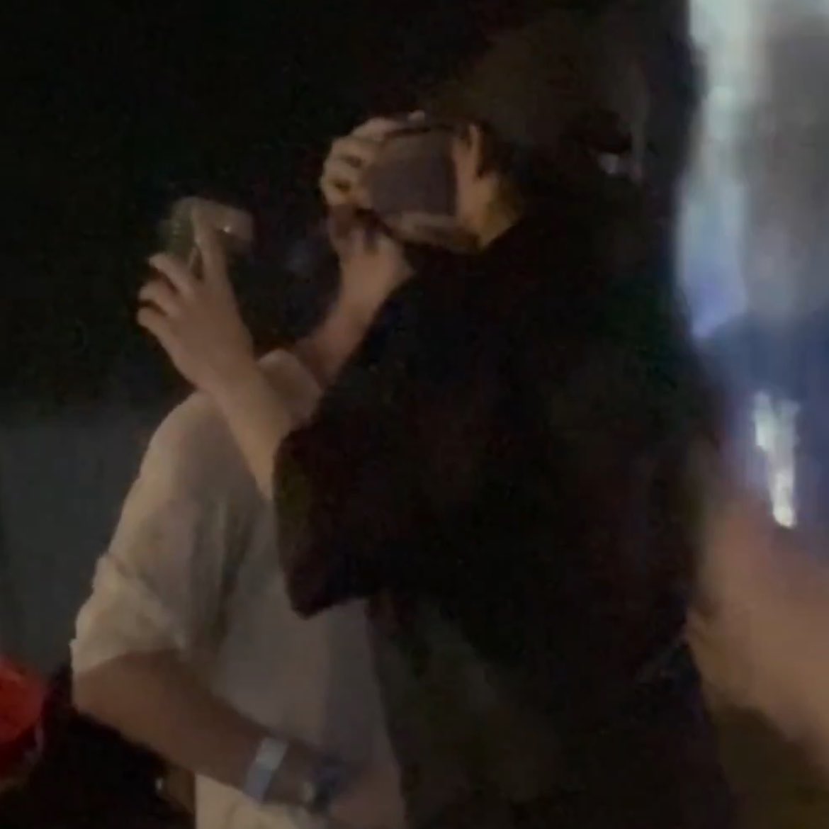 fIeursdumal's tweet image. oh man…