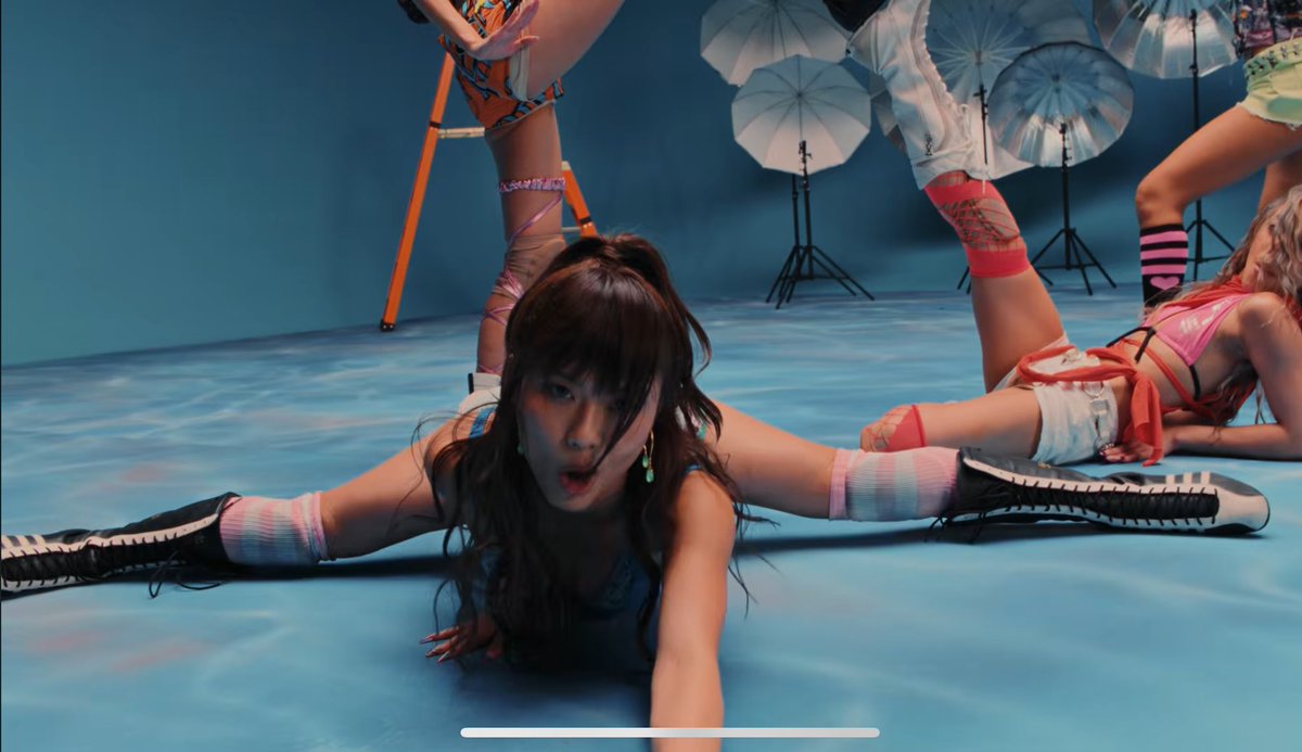 folkative tweet media