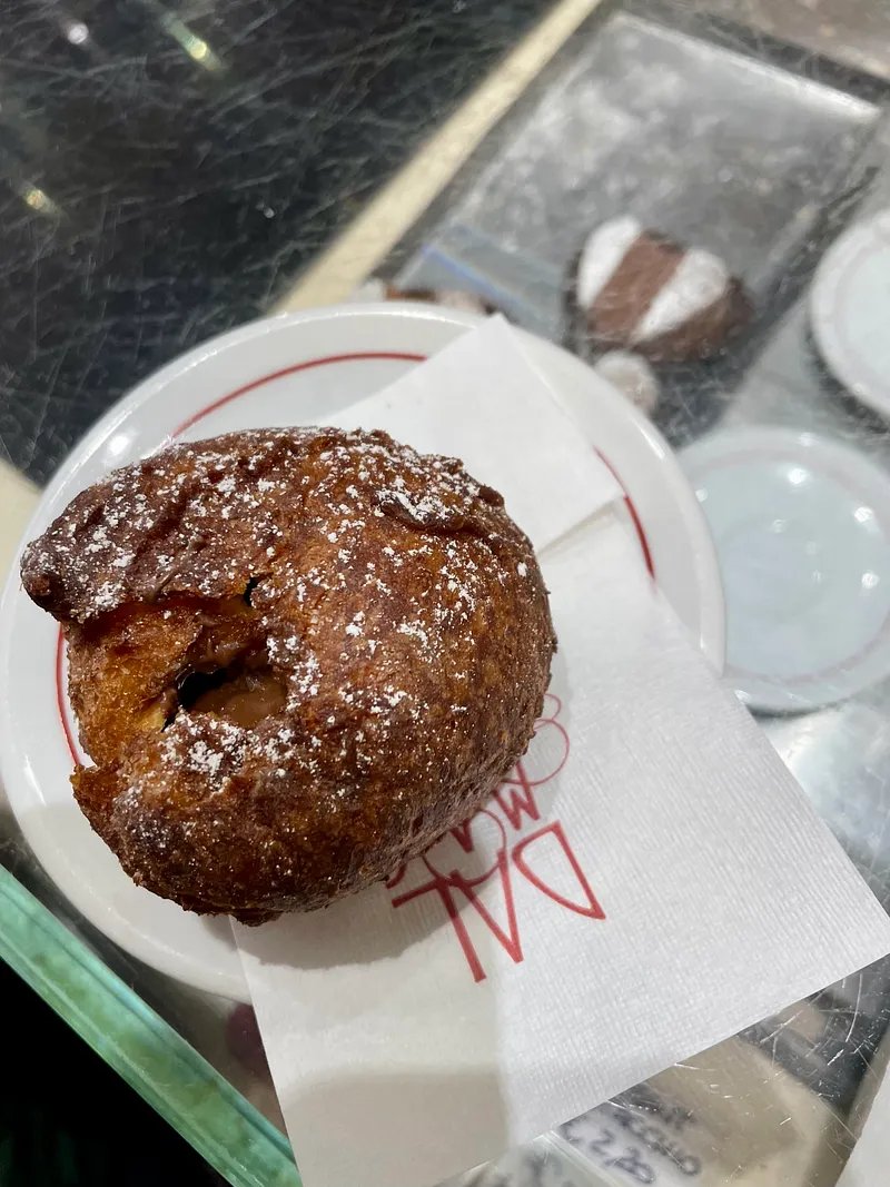 chriskuder's tweet photo. These were my favorite pastries I ate in 2025. https://t.co/iMXg5b3lkk