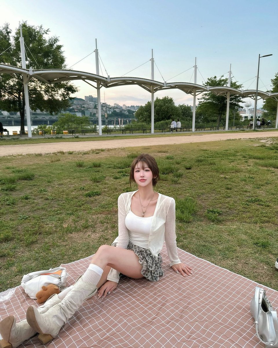 박신영 tweet media