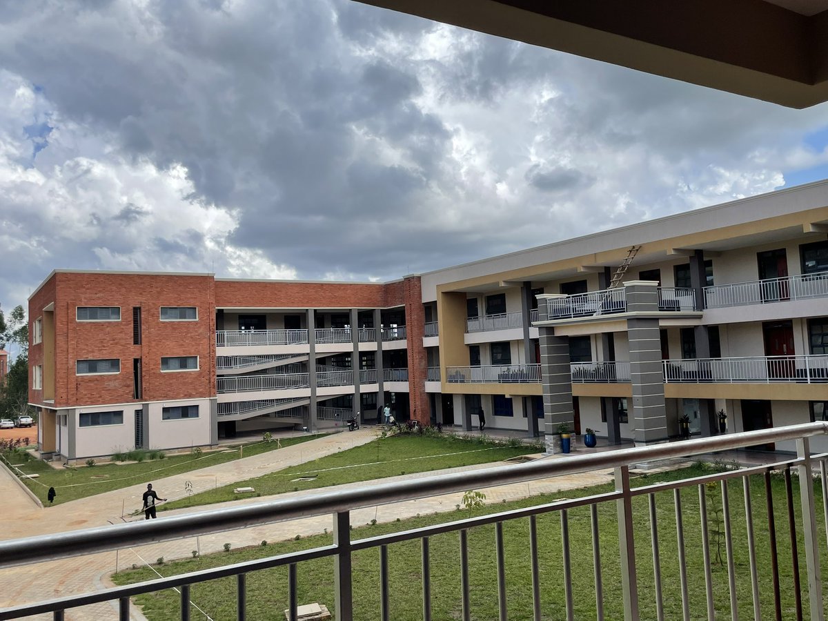 Hon Dr JC Muyingo Live tweet media