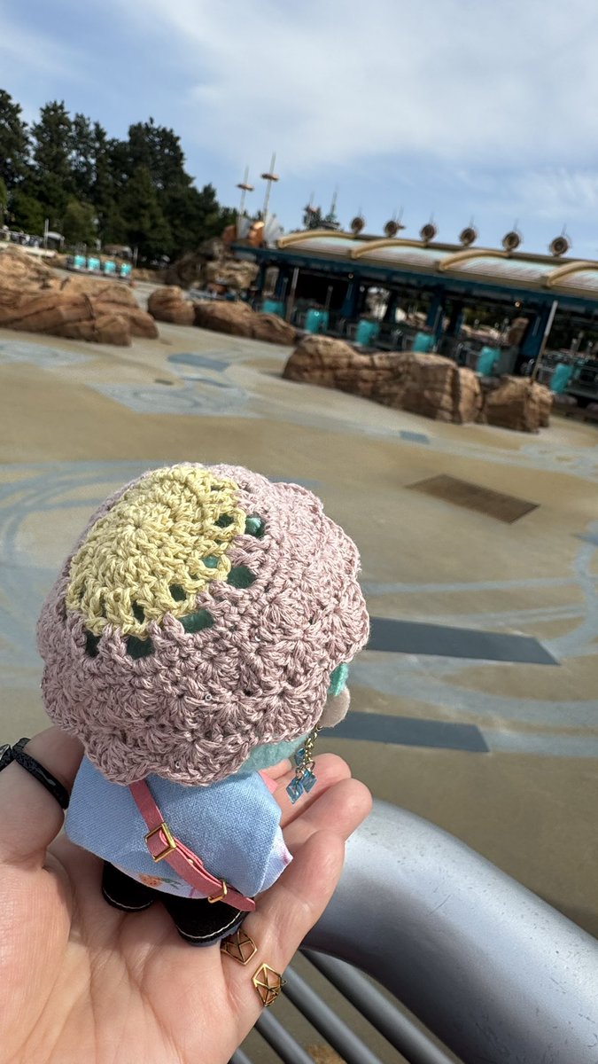 まな🪡🧶　🥓【5日】東３ の20a tweet media