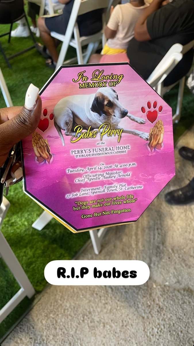 Endangered Middle-Cla$$ tweet media