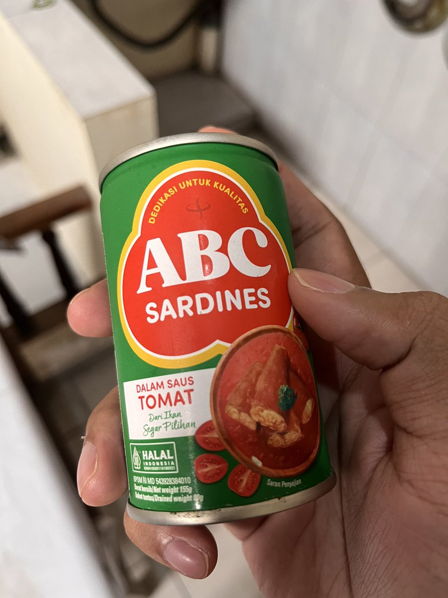 Foreign body tweet media