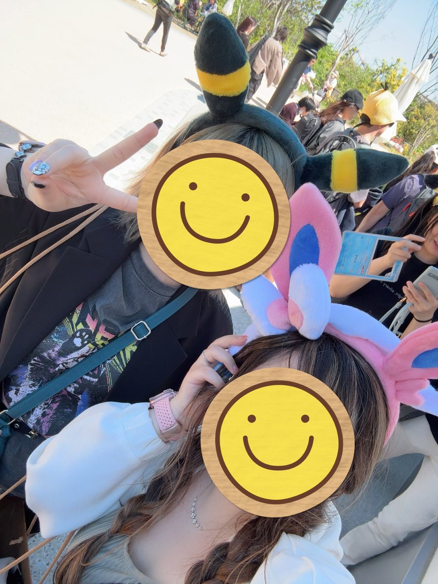 ♡𝕃𝕚𝕝𝕪¨̮ tweet media
