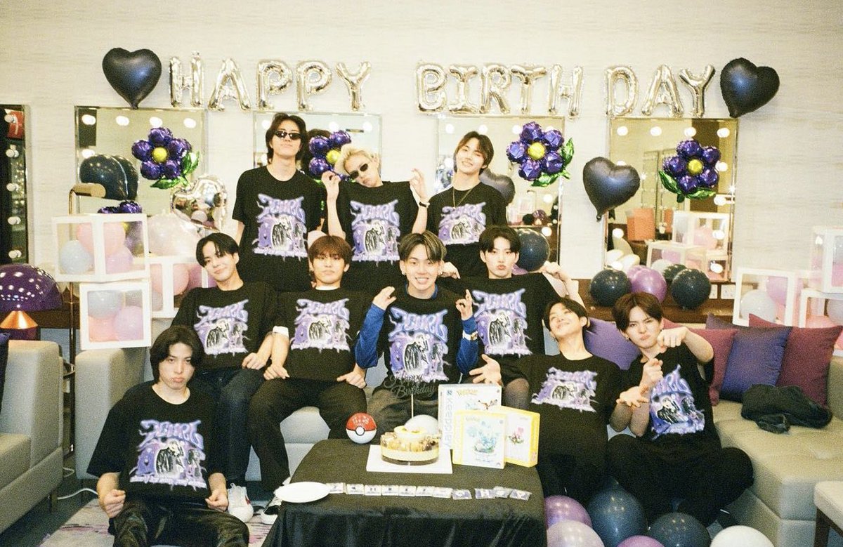 ชอบรูปแบบนี้ของสมบัติมาก ㅜ ㅡ ㅜ